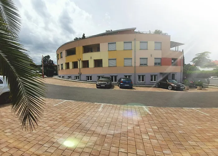 Apart Vela Aparthotel Izola